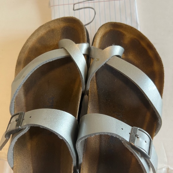 Betula slip on sandal size 6, silver, cross toe, easy on - Picture 6 of 8